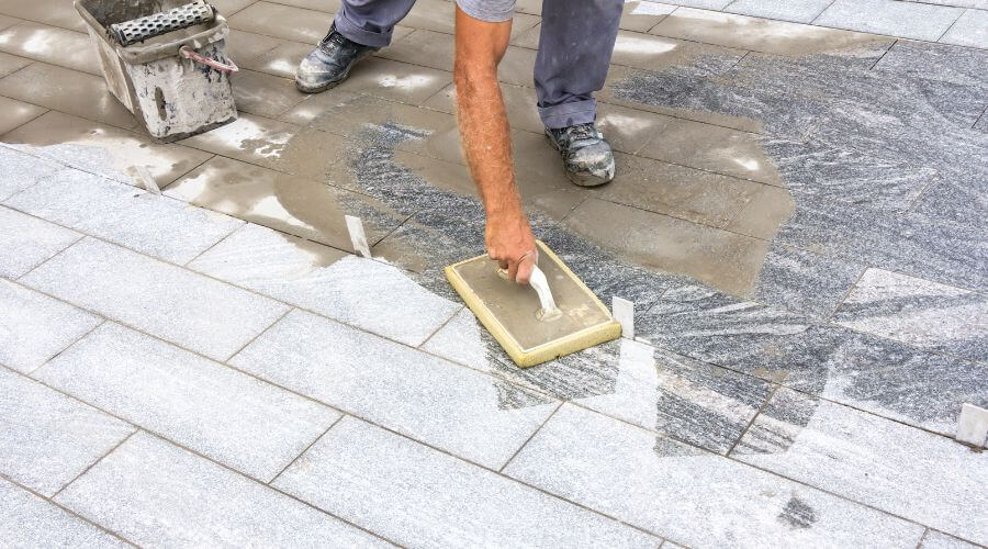Professional gutter cleaning in Hettick, IL